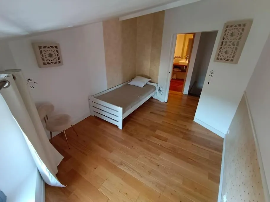 Maison De Village Climatisee Tout Confort Grisolles  Apartment